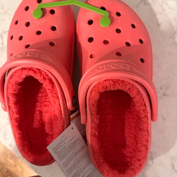 New pink pined crocs - Picture 4 of 5